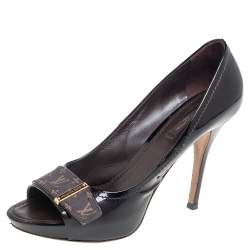 مملوكة مسبقًا Lousi Vuitton Burgundy Patent Leather Monogram Open Toe Pumps Size 39