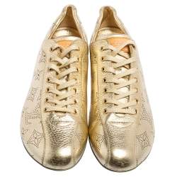 Pre Owned حذاء رياضي لوي فيتون ترينر جلد ذهبي ميتاليك بنقشة مونوغرامي مقاس 40.5