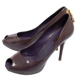 Pre Owned حذاء كعب عالي لوي فيتون أو ريلي! جلد بنفسجي لامع بمقدمة مفتوحة مقاس 40.5