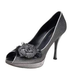 Louis Vuitton Silver/Black Lurex Fabric Floral Peep Toe Pumps Size 39.5