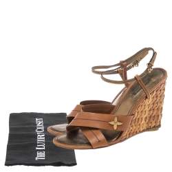 Pre Owned صندل لوي فيتون بوتون دورجلد بني فاتح كعب روكي إسبادريل نسج سلة مقاس 38.5