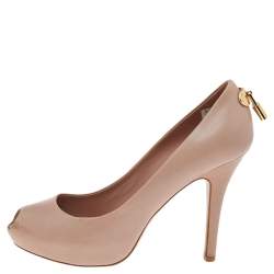 Pre Owned Louis Vuitton Beige Leather Oh Really! Peep Toe Pumps Size 36