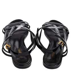 مملوكة مسبقًا Louis Vuitton Black Patent Leather Crossing Flat Sandals Size 41