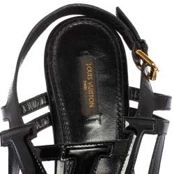 مملوكة مسبقًا Louis Vuitton Black Patent Leather Crossing Flat Sandals Size 41