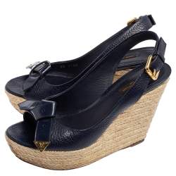مملوكة مسبقًا Louis Vuitton Navy Blue Leather Espadrille Wedge Slingback Sandals Size 38