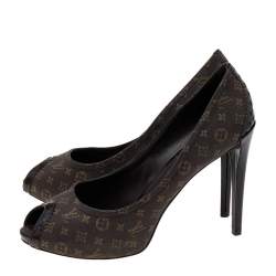 Pre Owned Louis Vuitton Brown Monogram Canvas And Patent Leather Peep Toe Pumps Size 38