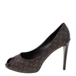Pre Owned Louis Vuitton Brown Monogram Canvas And Patent Leather Peep Toe Pumps Size 38
