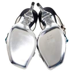 Pre Owned صندل لوي فيتون ساتان وجلد أسود/فضي حلية وردة مقاس 40.5