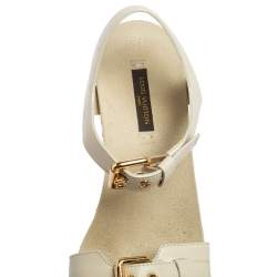 مملوكة مسبقًا Louis Vuitton Grey Leather Buckle Espadrille Wedges Size 36.5