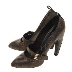 مملوكة مسبقًا Louis Vuitton Brown Monogram Coated Canvas And Leather Mary Jane Pumps Size 36