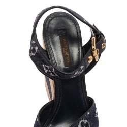 Pre Owned صندل لوي فيتون دينم أزرق بسيور متعاكسة بحزام للكاحل نعل سميك مقاس 38