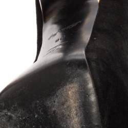 مملوكة مسبقًا Louis Vuitton Black Suede Oh Really! Peep-Toe Platform Pumps Size 38