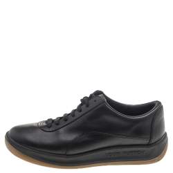 مملوكة مسبقًا Louis Vuitton Black Leather Low Top Sneakers Size 38