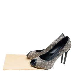 Pre Owned حذاء كعب عالي لوي فيتون كانفاس ميني لين مونوغرامي وجلد لامع مقدمة مفتوحة أزرق مقاس 37