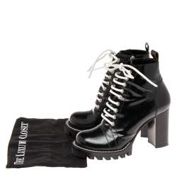 Pre Owned حذاء بوت لوي فيتون كعب عريض ستار تريال جلد لامع أسود مقاس 39.5