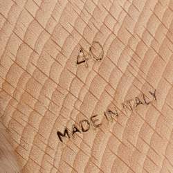 مملوكة مسبقًا Louis Vuitton Blue Monogram Denim and Crocodile Ankle Strap Clog Sandals Size 40