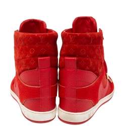 مملوكة مسبقًا Louis Vuitton Monogram Red Suede High Top Sneakers  Size 38.5
