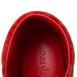 مم لوكة مسبقًا Louis Vuitton Monogram Red Suede High Top Sneakers  Size 38.5