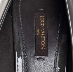 Pre Owned Louis Vuitton Grey Patent Leather Padlock Detail Round-Toe Pumps Size 38