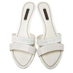 Louis Vuitton Off White Patent Leather Slide Sandals Size 38