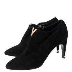 Pre Owned Louis Vuitton Black Suede V Bahiana Booties Size 38