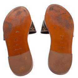 مملوكة مسبقًا Louis Vuitton Brown Monogram Canvas Lock It Flat Slides Size 37