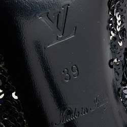 Pre Owned صندل لوي فيتون ليزا ترتر فضي وذهبي فتحة كعب مقاس 39