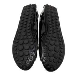 مملوكة مسبقًا Louis Vuitton Black Patent Leather Logo Ballet Flats Size 37