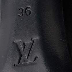 مملوكة مسبقًا صندل لوي فيتون جلد لامع وساتان أسود مزخرف بحزام للكاحل مقاس 36