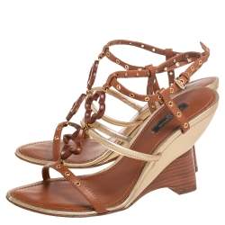 مملوكة مسبقًا Louis Vuitton Brown/Gold Leather Andalucia Wedge Sandals Size 37.5