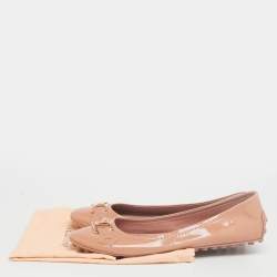 مملوكة مسبقًا حذاء باليرينا فلات اكسفورد لوي فيتون جلد لامع بيج مقاس 37.5