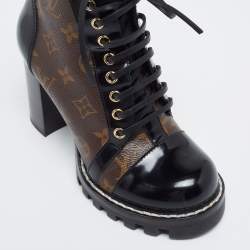 مملوكة مسبقًا Louis Vuitton Black/Brown Patent And Coated Monogram Canvas Star Trail Ankle Boots Size 36
