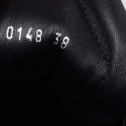 مملوكة مسبقًا حذاء رياضي لوي فيتون أركلايت جلد ونيوبرين أبيض/أسود مقاس 38