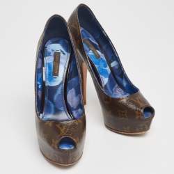 مملوكة مسبقًا Louis Vuitton Brown Monogram Canvas Rosemary Peep-Toe Pumps Size 37