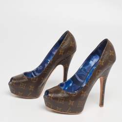 مملوكة مسبقًا Louis Vuitton Brown Monogram Canvas Rosemary Peep-Toe Pumps Size 37