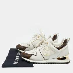 مملوكة مسبقًا حذاء رياضي لوي فيتون رون أواي كانفاس مونوغرامي وجلد أبيض/بني مقاس 37