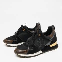 مملوكة مسبقًا Louis Vuitton Brown/Black Monogram Coated Canvas, Mesh and Suede Run Away Sneakers Size 36.5
