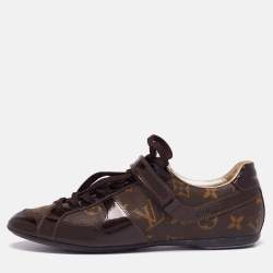 مملوكة مسبقًا حذاء رياضي لوي فيتون كانفاس مونوغرامي وجلد بني لامع برباط مقاس 36.5