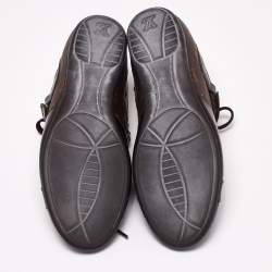 مملوكة مسبقًا حذاء رياضي لوي فيتون كانفاس مونوغرامي وجلد بني لامع برباط مقاس 36.5