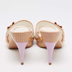 مملوكة مسبقًا صندل سلايد لوي فيتون جلد وكانفاس مونوغرامي بني مزين فيونكة مقاس 41