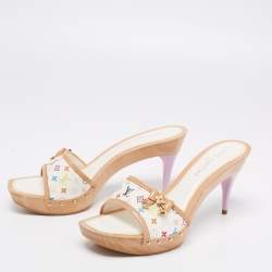 مملوكة مسبقًا صندل سلايد لوي فيتون جلد وكانفاس مونوغرامي بني مزين فيونكة مقاس 41