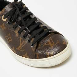 مملوكة مسبقًا Louis Vuitton Brown Monogram Canvas and Black Patent Leather Frontrow Low Top Sneakers Size 38