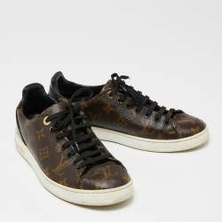 مملوكة مسبقًا Louis Vuitton Brown Monogram Canvas and Black Patent Leather Frontrow Low Top Sneakers Size 38