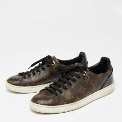 مملوكة مسبقًا Louis Vuitton Brown Monogram Canvas and Black Patent Leather Frontrow Low Top Sneakers Size 38
