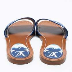 مملوكة مسبقًا صندل سلايد لوي فيتون لوكيت كانفاس مونوغرامي أزرق كحلي مقاس 40