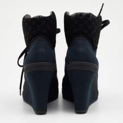 مملوكة مسبقًا Louis Vuitton Black/Blue Monogram Embossed Suede And Canvas Cap Toe Wedge Sneakers Size 39.5