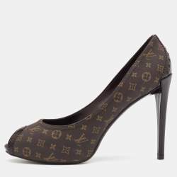Pre Owned Louis Vuitton Fusian Monogram Idylle Canvas Romance Peep Toe Pumps Size 38.5