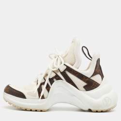 مملوكة مسبقًا Louis Vuitton White/Brown Monogram Canvas And Knit Fabric Archlight Low Top Sneakers Size 36