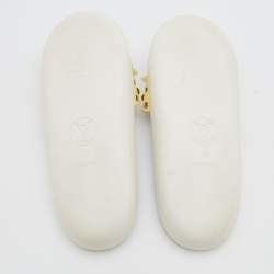 Pre Owned Louis Vuitton White Patent Leather Sunbath Flower Slide Sandals Size 38