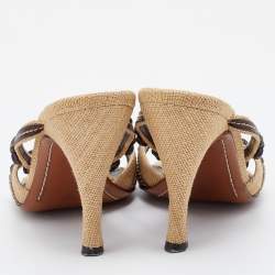 مملوكة مسبقًا Louis Vuitton Beige Embellished Canvas and Leather Slide Sandals Size 39